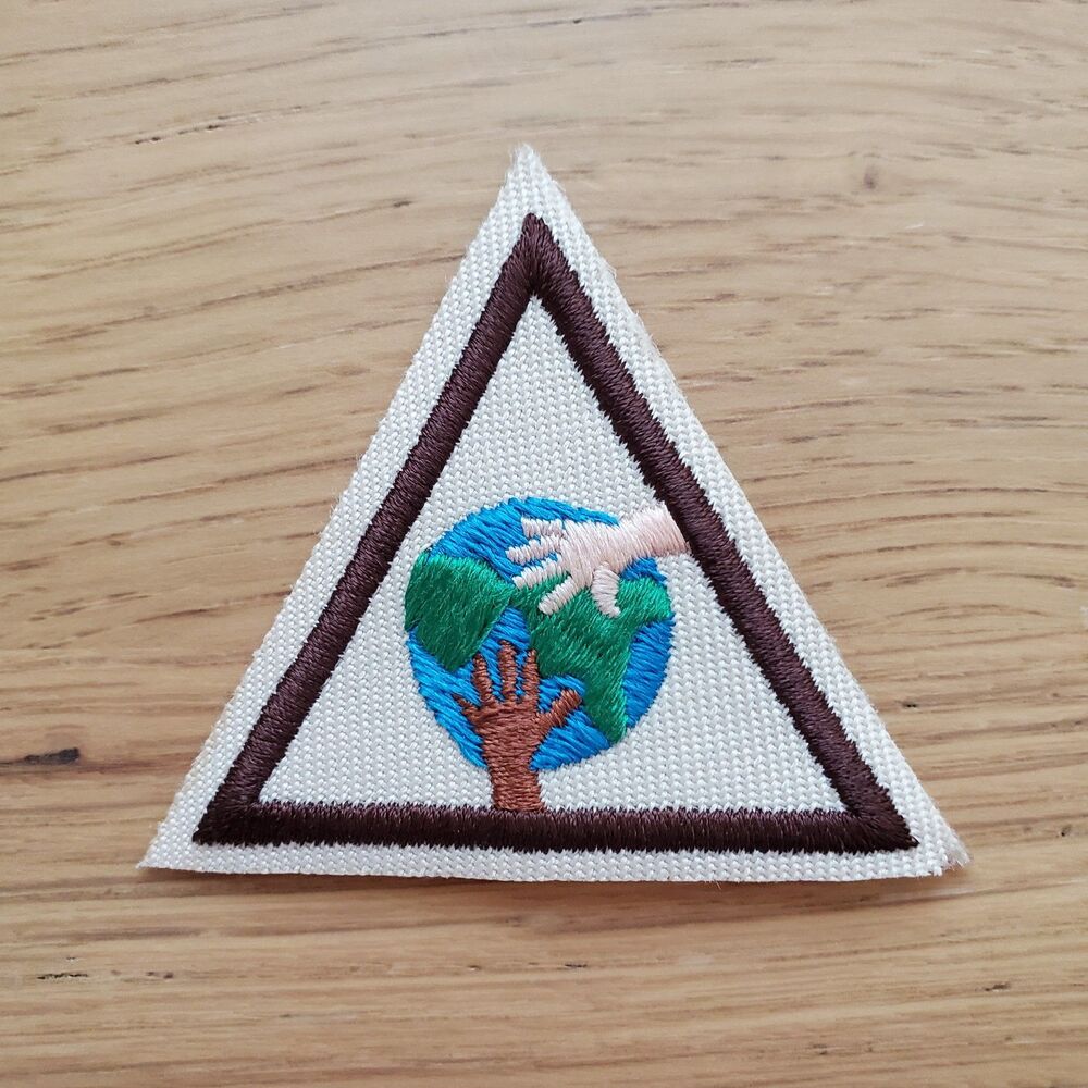 Vintage Y2K Girl Scout Brownie Try-It Earth Patch
